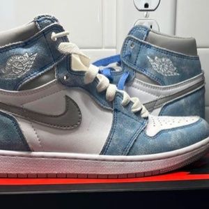 Air Jordan Retro 1